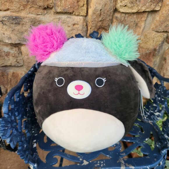 2022 Squishmallows Selma The Skunk New with Tags 15" H x 16" L x 8" W - Picture 1 of 8